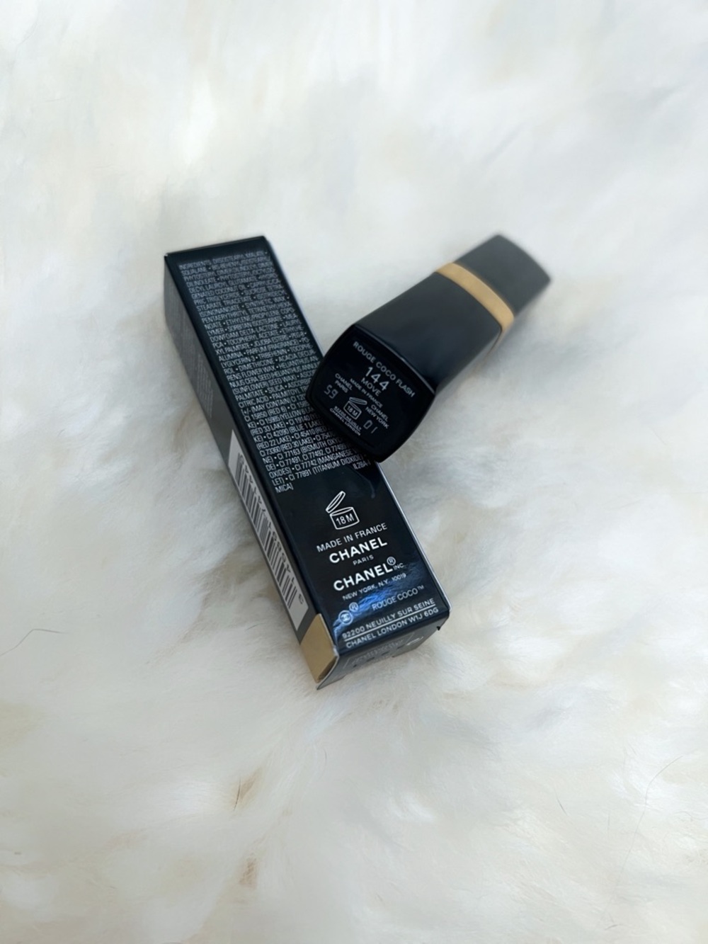 NEW Chanel Rouge Coco Flash - Picture 4 of 5